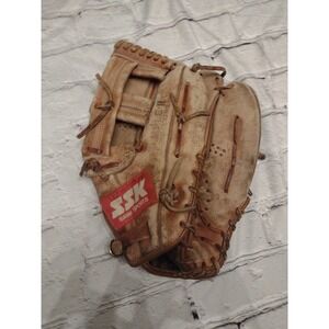 SSK Sasaki Sports Dimple II 12.5 inch RHT  baseball glove   a1